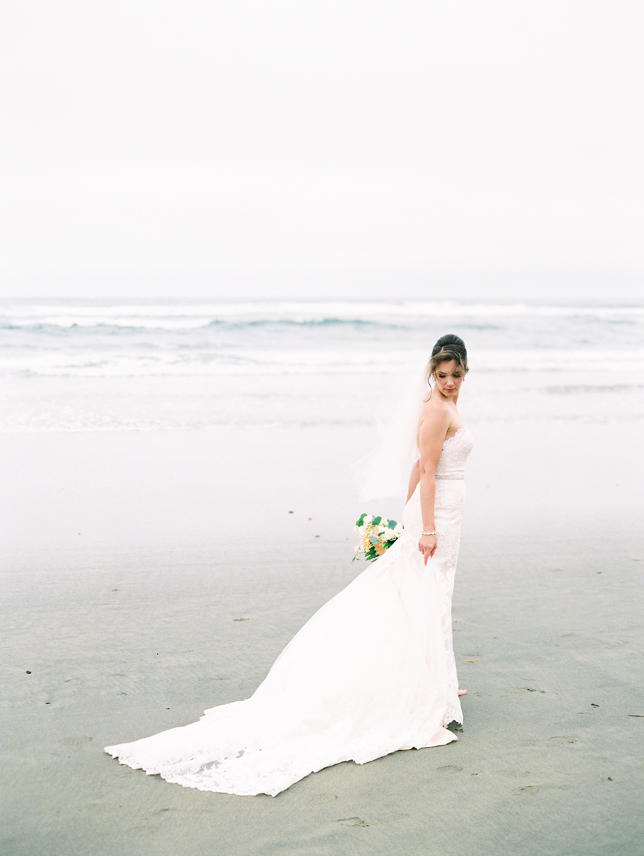 Beautiful bride on the beach.